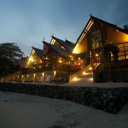 Tunamaya Beach & Spa Resort Tioman Island Kampong Mukut Exterior foto